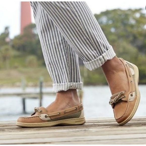 Beige Angelfish Varsity Boat Shoe Size 